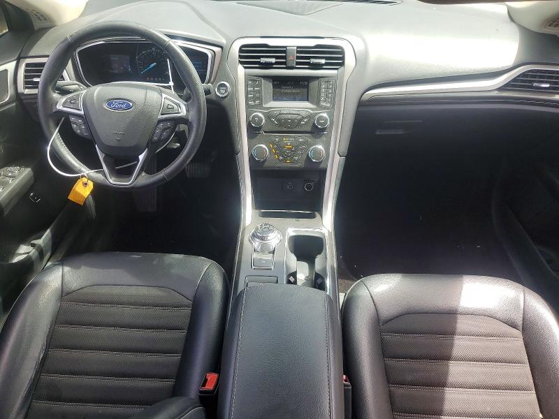 Photo 8 from auction – 2017 FORD FUSION with VIN 3FA6P0LU2HR299920
