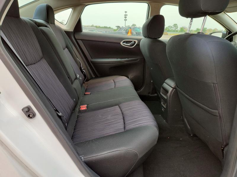 Photo 10 from auction – 2019 NISSAN SENTRA with VIN 3N1AB7AP2KY402780