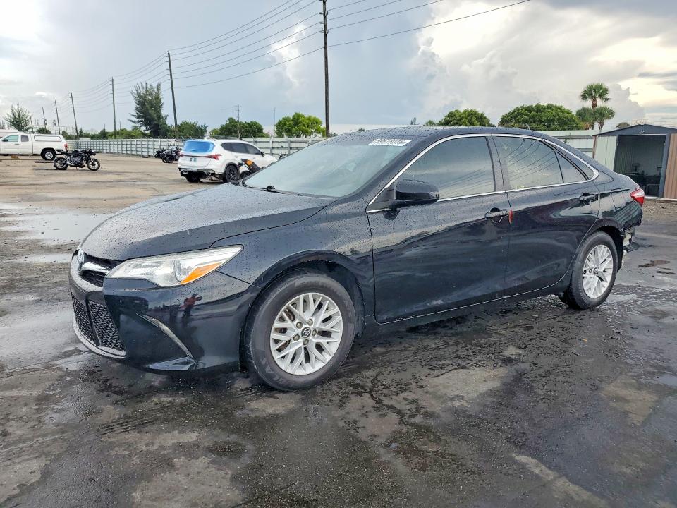TOYOTA CAMRY 2016 with VIN 4T1BF1FK0GU188748 - Photo from auction