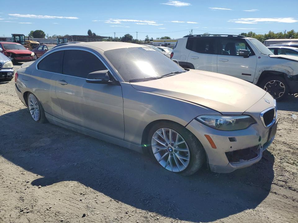 Photo 4 from auction – 2014 BMW 228 with VIN WBA1F5C51EV256131
