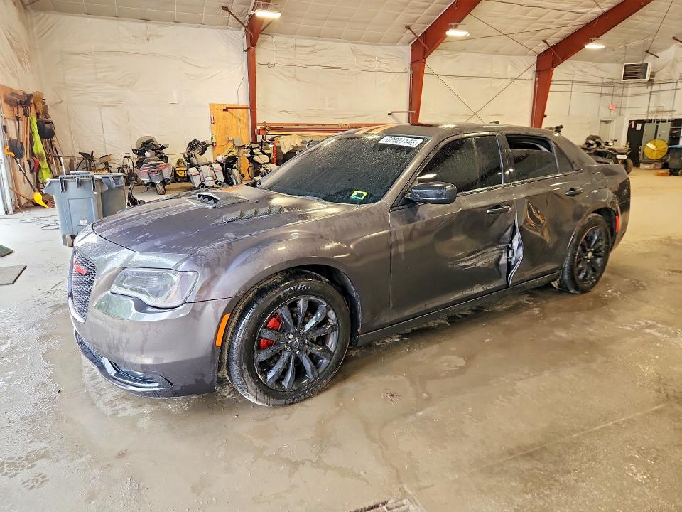 2016 CHRYSLER 300C - Търг №62607146