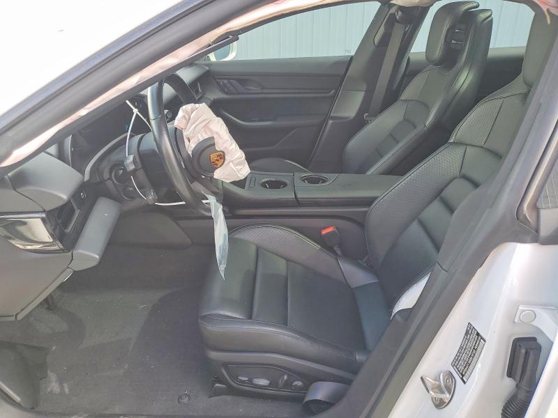 Photo 7 from auction – 2022 PORSCHE TAYCAN with VIN WP0AA2Y15NSA15165