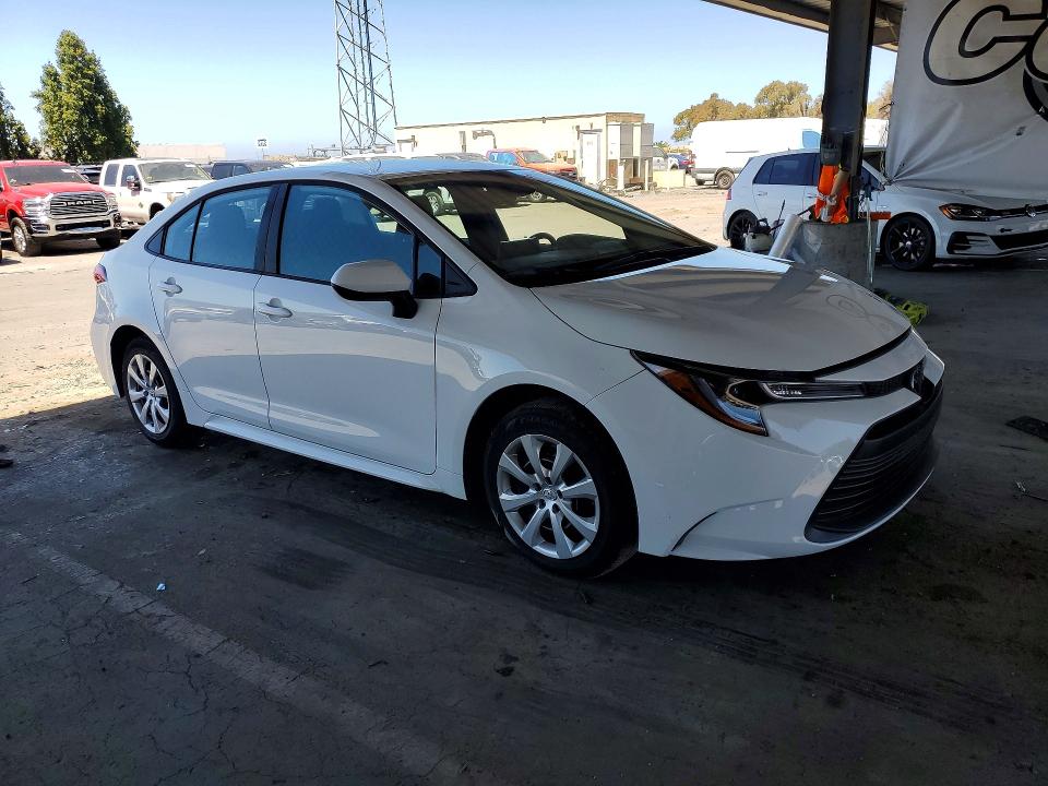 صورة رقم 4 من المزاد - 2026 TOYOTA COROLLA مع VIN 5YFB4MDE8TP399700