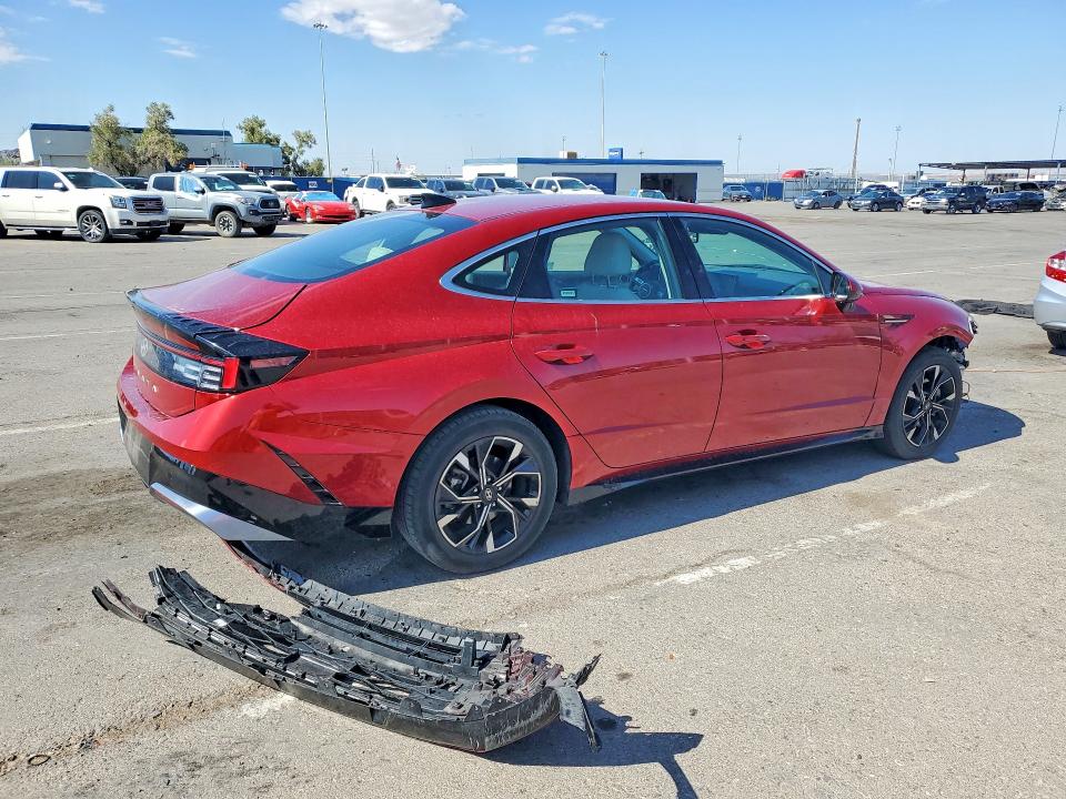Photo 3 from auction – 2025 HYUNDAI SONATA with VIN KMHL64JAXSA471740