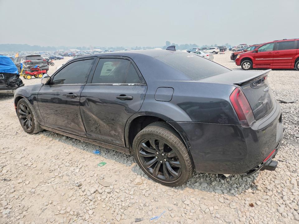 صورة رقم 2 من المزاد - 2017 CHRYSLER 300C مع VIN 2C3CCAEGXHH586721