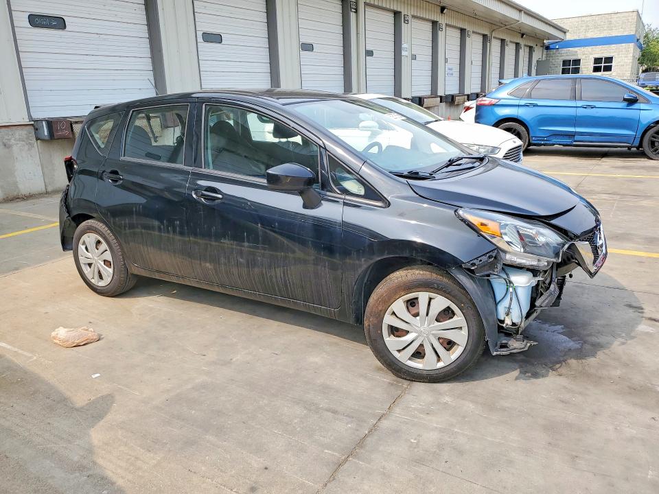 Photo 4 from auction – 2018 NISSAN VERSA NOTE with VIN 3N1CE2CP9JL352049