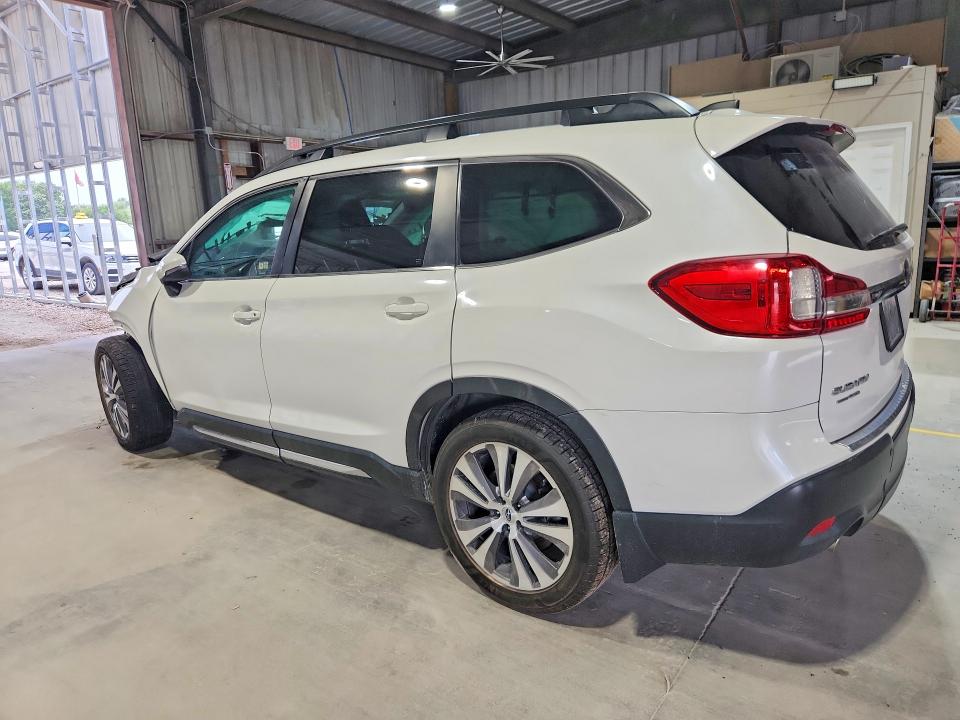 Photo 2 from auction – 2021 SUBARU ASCENT with VIN 4S4WMALD6M3429033