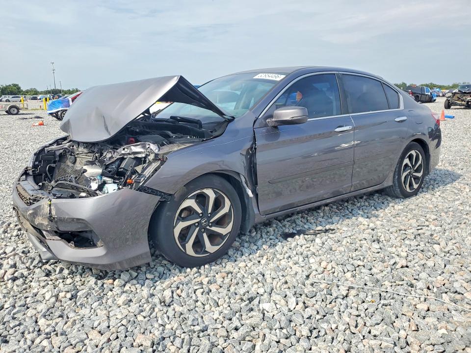Photo 1 from auction – 2016 HONDA ACCORD with VIN 1HGCR2F80GA011498