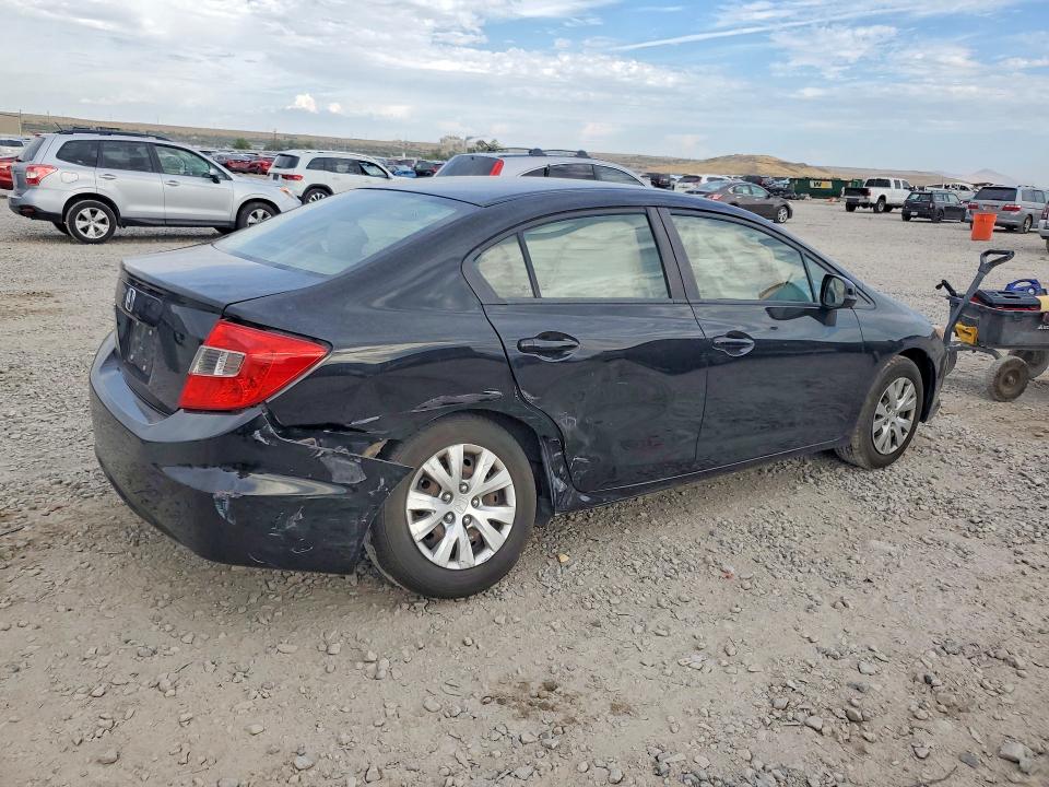 Photo 3 from auction – 2012 HONDA CIVIC with VIN 2HGFB2F5XCH327977