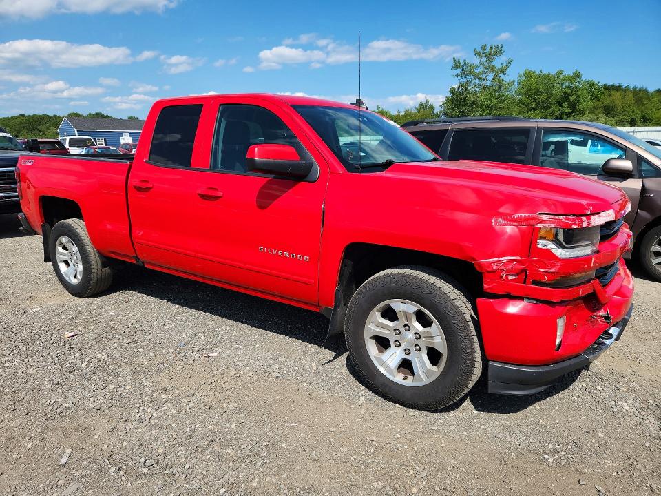 Photo 4 from auction – 2017 CHEVROLET SILVERADO with VIN 1GCVKREC8HZ256871