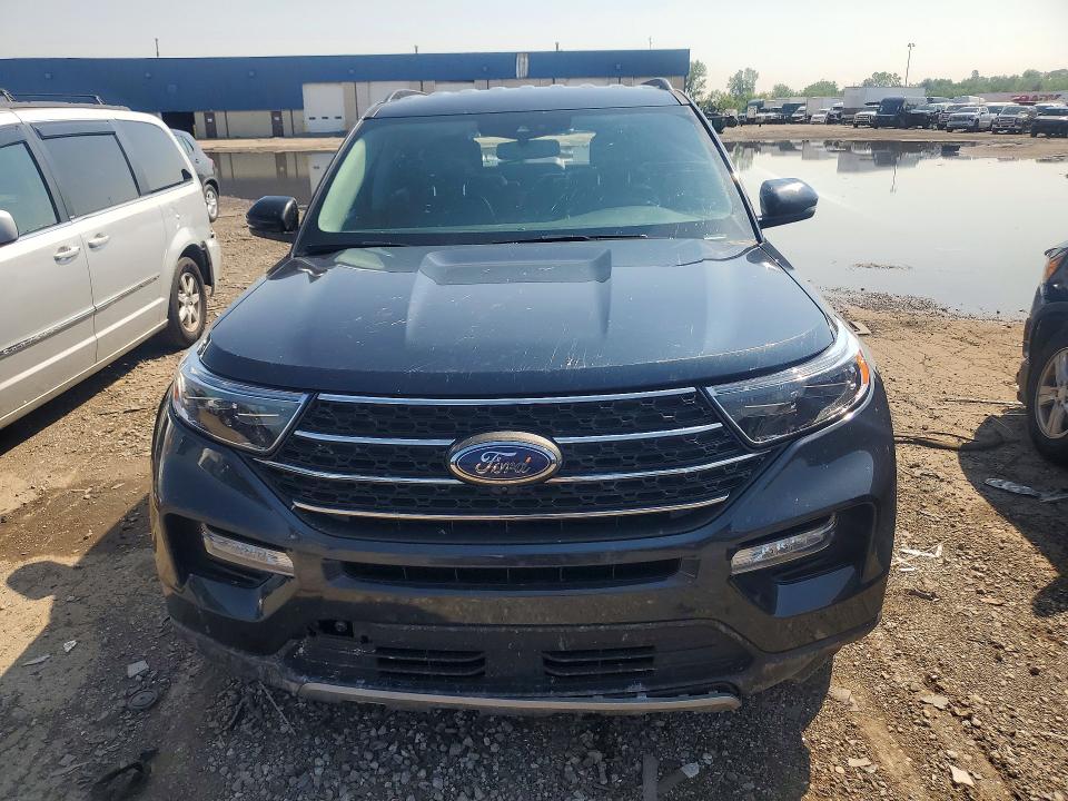 Photo 5 from auction – 2023 FORD EXPLORER with VIN 1FMSK8DH9PGC15925