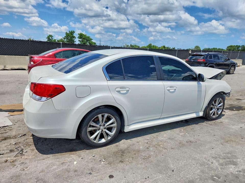 Photo 3 from auction – 2013 SUBARU LEGACY with VIN 4S3BMCC62D3023783