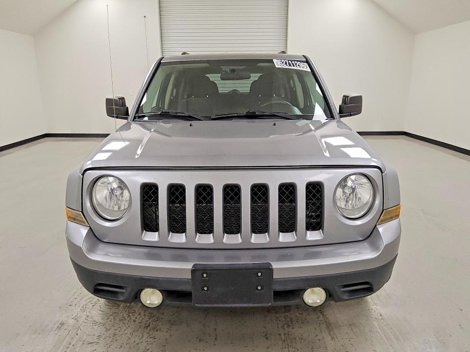 Photo 5 from auction – 2015 JEEP PATRIOT with VIN 1C4NJPBA2FD325560
