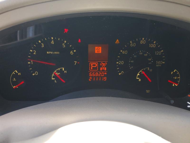 Photo 9 from auction – 2010 INFINITI QX56 with VIN 5N3ZA0NC0AN907751