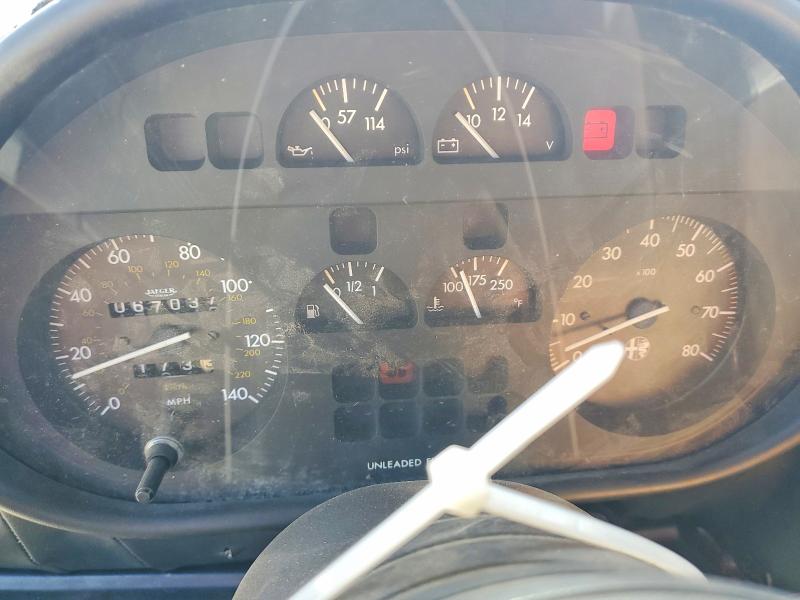Photo 9 from auction – 1987 ALFA ROMEO SPIDER with VIN ZARBA5640H1045254
