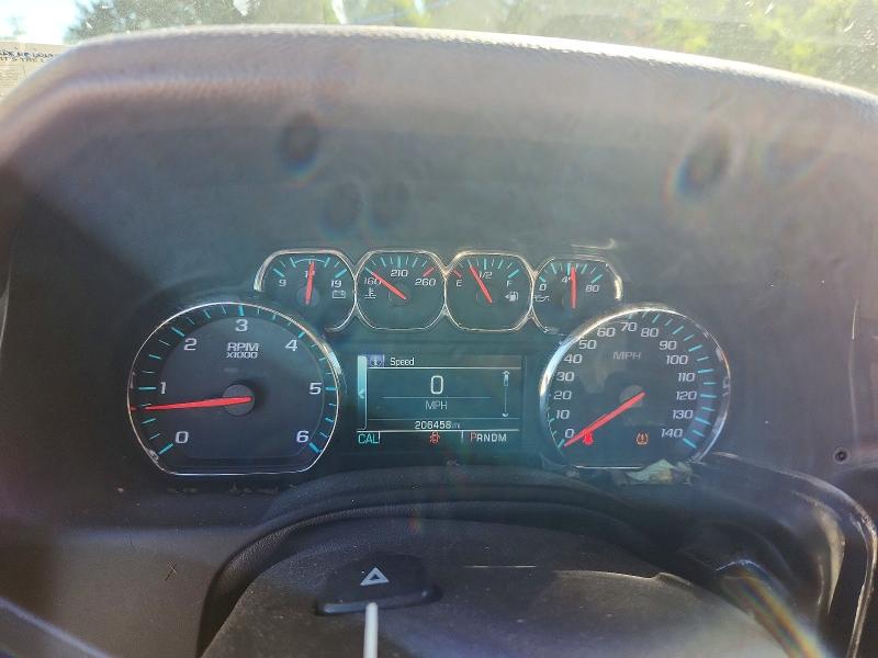 Photo 9 from auction – 2015 CHEVROLET TAHOE with VIN 1GNSCBKC1FR704822