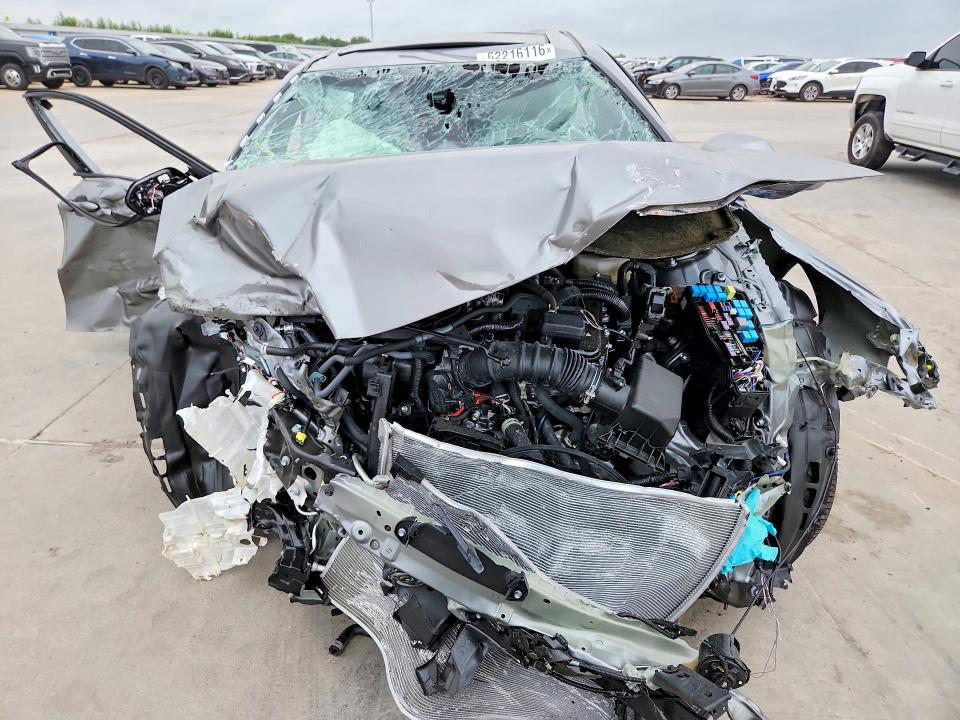 Zdjęcie 5 z aukcji – 2026 TOYOTA CAMRY z VIN 4T1DAACK7TU300029