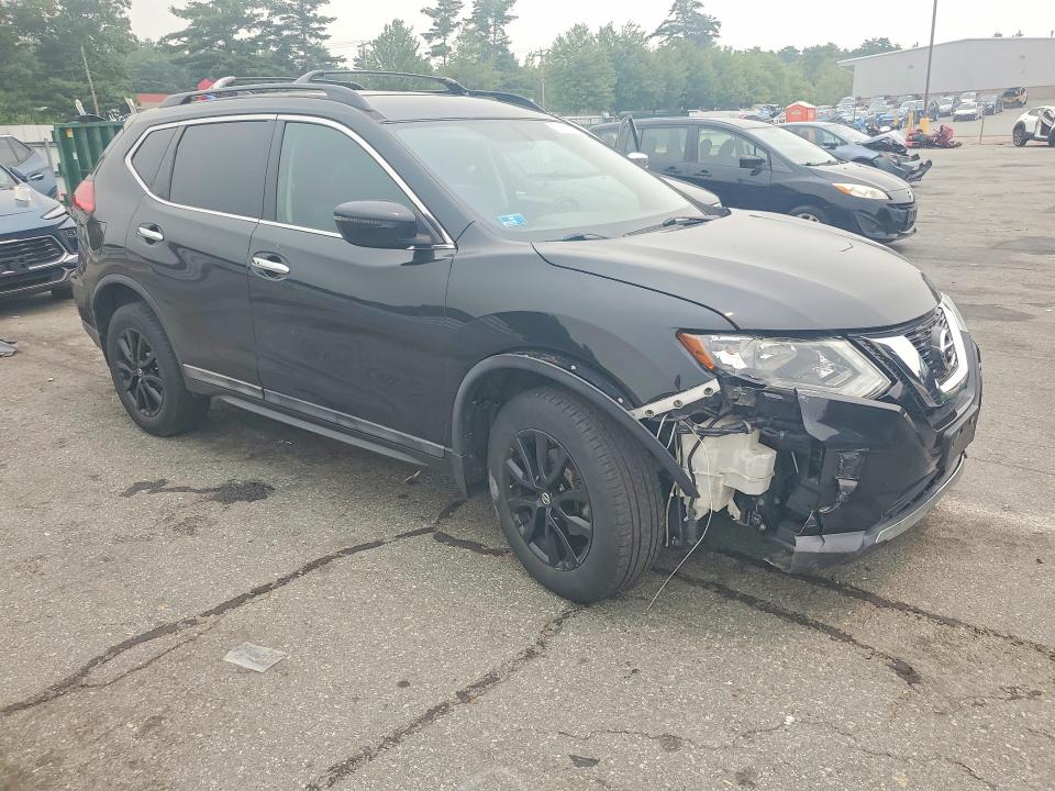 Photo 4 from auction – 2017 NISSAN ROGUE with VIN 5N1AT2MV6HC823423