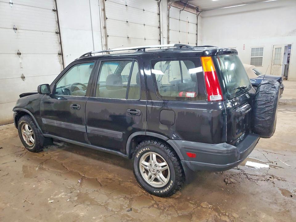 Photo 2 from auction – 1998 HONDA CR-V with VIN JHLRD1840WC067426