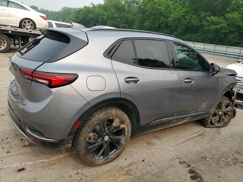 Photo 3 from auction – 2021 BUICK ENVISION with VIN LRBFZPR46MD124852