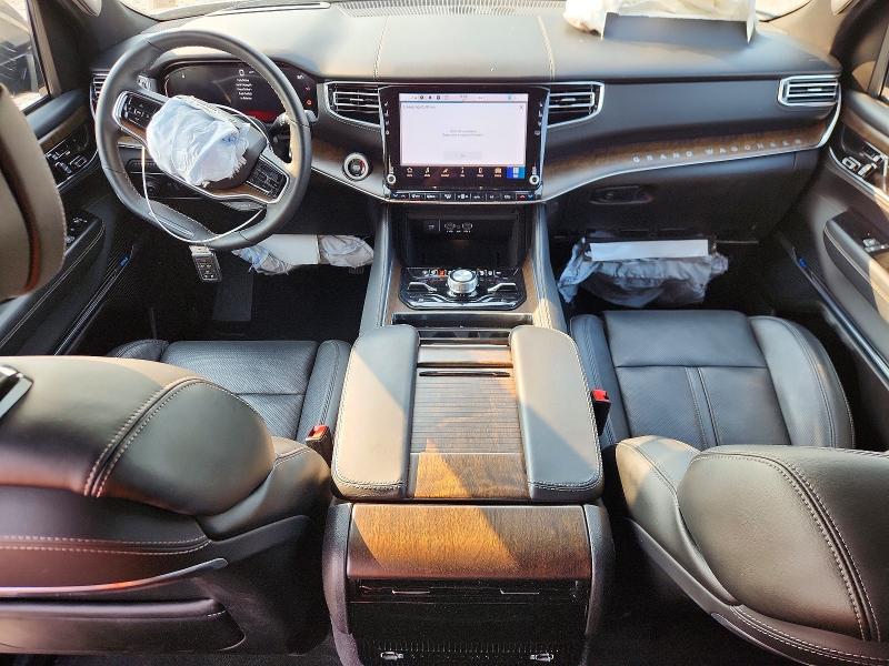 Photo 8 from auction – 2023 JEEP GRAND WAGONEER with VIN 1C4SJVEJ2PS550920