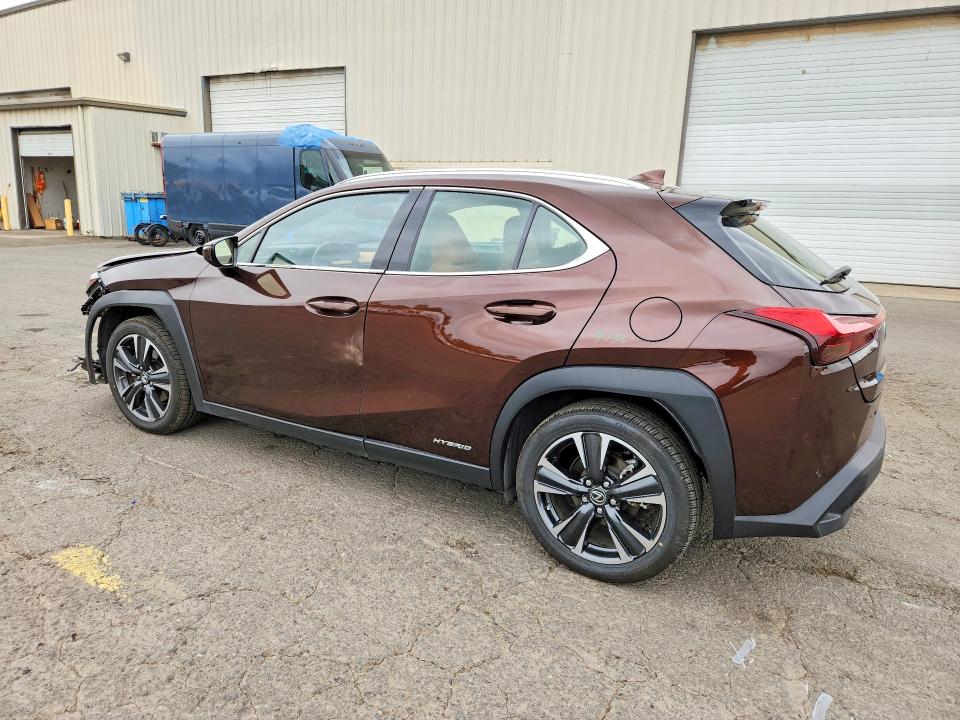 Photo 2 from auction – 2019 LEXUS UX with VIN JTHU9JBHXK2019760