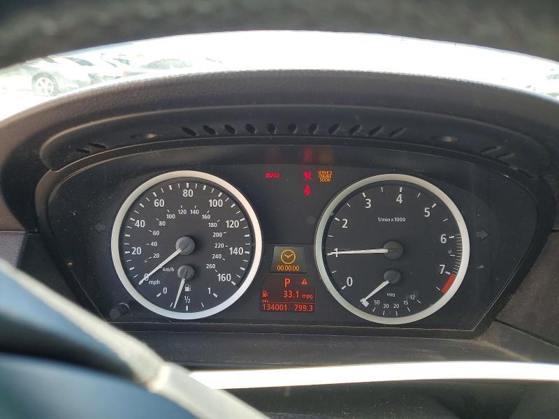 Photo 9 from auction – 2006 BMW 530 with VIN WBANE73576CM36971
