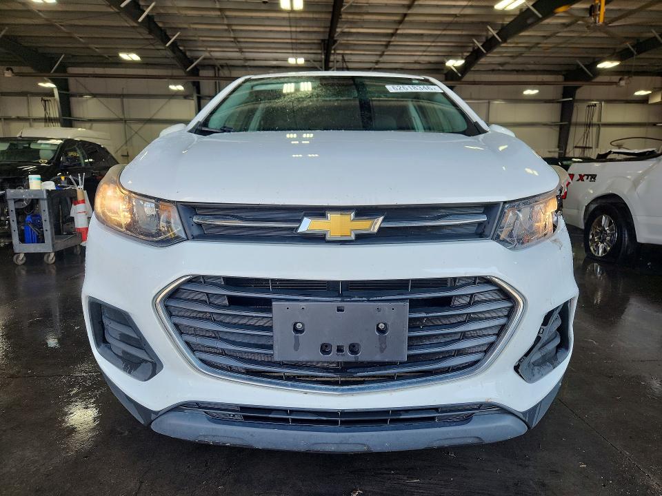 Photo 5 from auction – 2017 CHEVROLET TRAX with VIN 3GNCJNSB3HL244964
