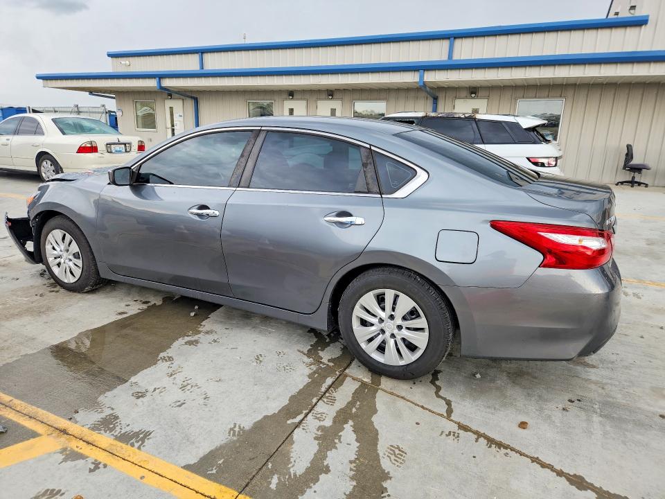 Снимка 2 от търг – 2016 NISSAN ALTIMA с VIN 1N4AL3AP1GN360129