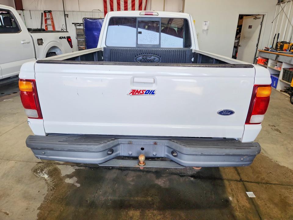 Photo 6 from auction – 1998 FORD RANGER with VIN 1FTZR15U7WPB62397
