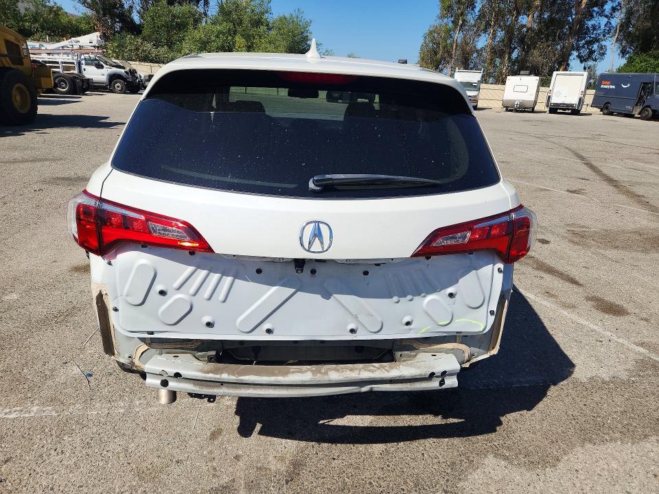 Photo 6 from auction – 2017 ACURA RDX with VIN 5J8TB3H38HL003151
