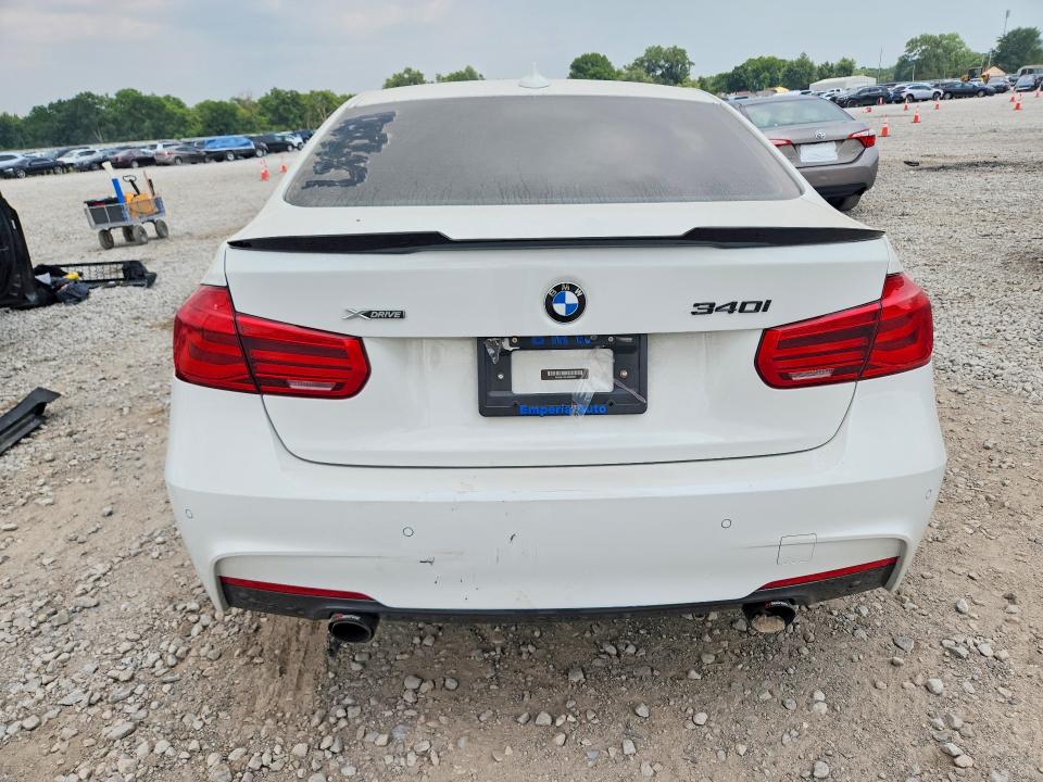 Photo 6 from auction – 2018 BMW 340 with VIN WBA8B7C52JA585587