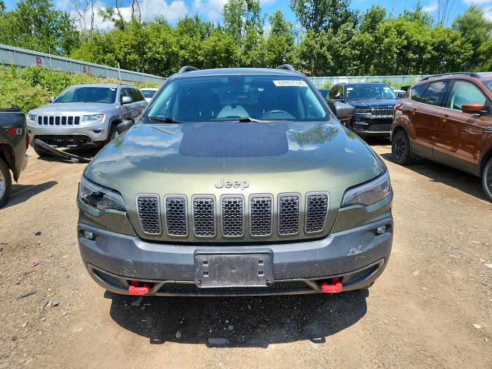 Photo 5 from auction – 2019 JEEP CHEROKEE with VIN 1C4PJMBX6KD135928