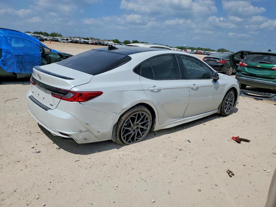 صورة رقم 3 من المزاد - 2025 TOYOTA CAMRY مع VIN 4T1DAACK0SU189581