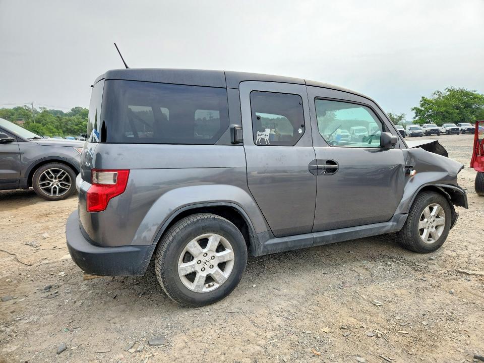 Photo 3 from auction – 2011 HONDA ELEMENT with VIN 5J6YH2H74BL005996