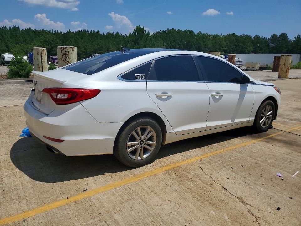 Photo 3 from auction – 2017 HYUNDAI SONATA with VIN 5NPE24AFXHH530002