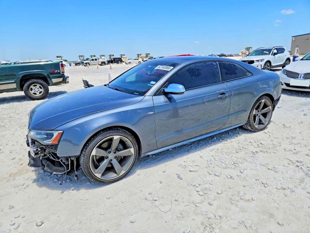 AUDI A5 2016 con VIN WAUM2AFR3GA038945 - Foto de la subasta