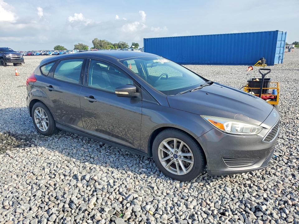 Photo 4 from auction – 2015 FORD FOCUS with VIN 1FADP3K27FL365978