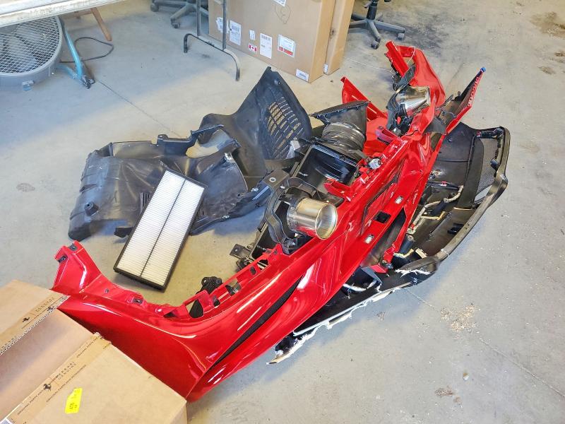 Photo 12 from auction – 2022 FERRARI F8 SPIDER with VIN ZFF93LMA1N0276411