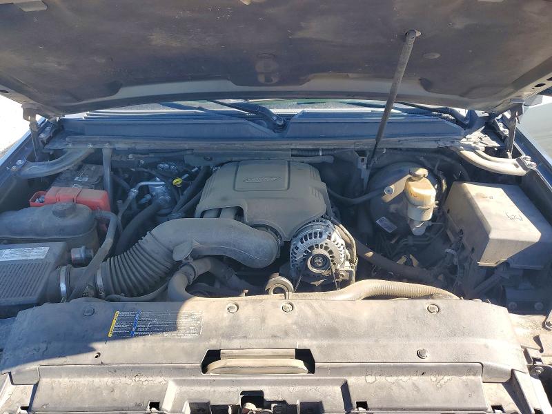 Photo 12 from auction – 2007 GMC YUKON with VIN 1GKFK63837J228592