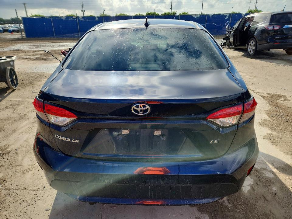 Photo 6 from auction – 2022 TOYOTA COROLLA with VIN 5YFEPMAE1NP314739