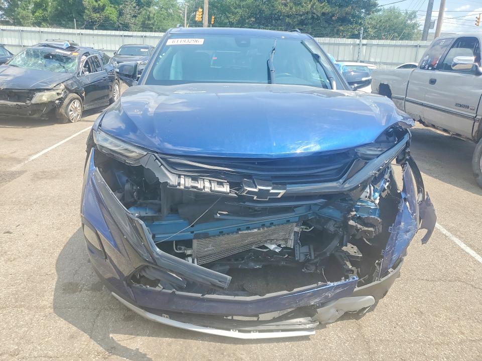 Photo 5 from auction – 2022 CHEVROLET BLAZER with VIN 3GNKBDRS0NS222883