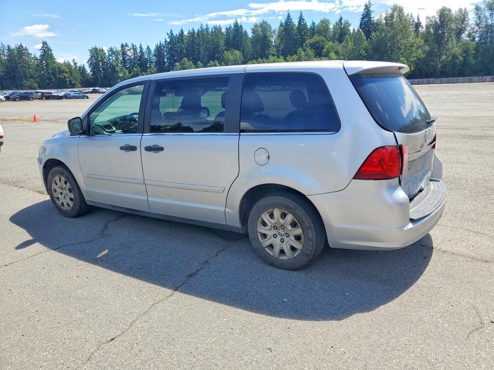 Photo 2 from auction – 2011 VOLKSWAGEN ROUTAN with VIN 2V4RW4DG8BR714784