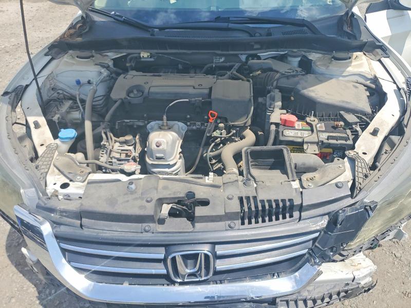 Photo 11 from auction – 2015 HONDA ACCORD with VIN 1HGCR2F33FA127054
