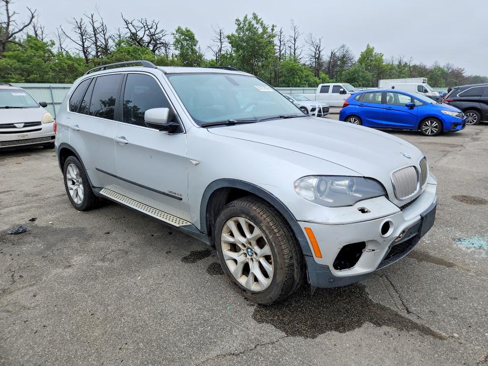 Foto 4 de la subasta – 2013 BMW X5 con VIN 5UXZV4C52D0E08742