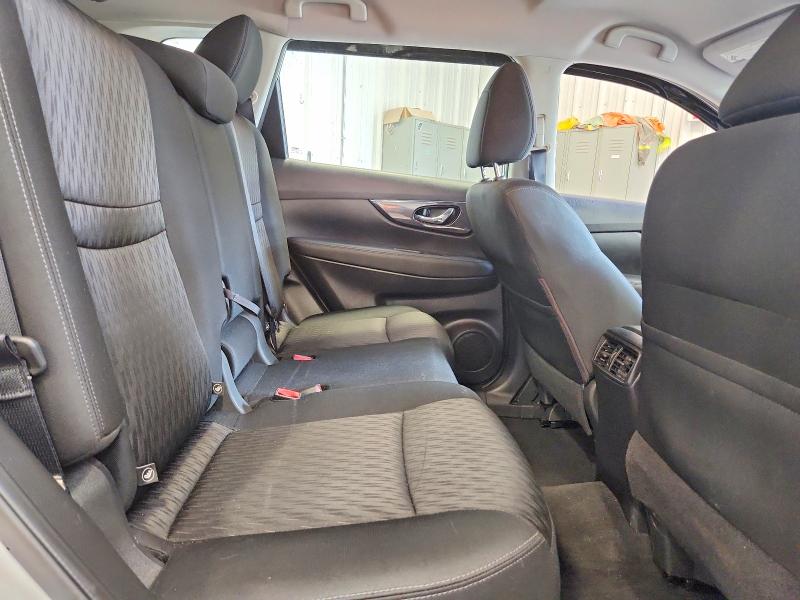 Photo 11 from auction – 2018 NISSAN ROGUE with VIN KNMAT2MV1JP512405