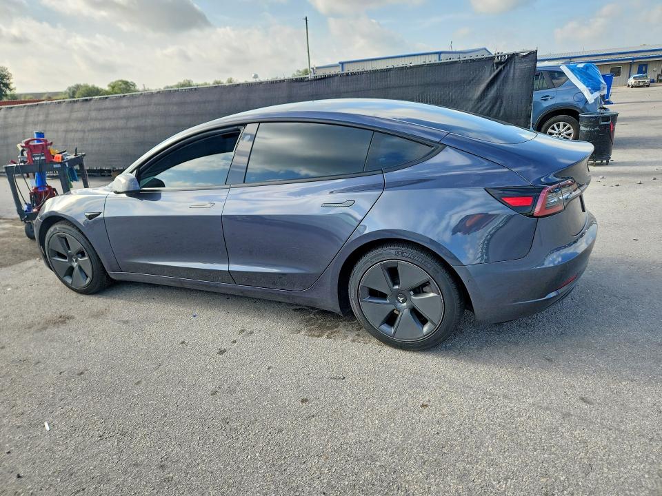 Photo 2 from auction – 2021 TESLA MODEL 3 with VIN 5YJ3E1EA6MF096195