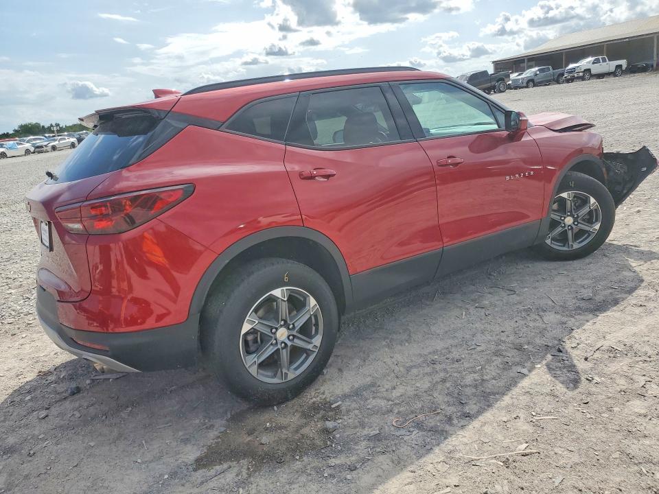 Photo 3 from auction – 2024 CHEVROLET BLAZER with VIN 3GNKBDR45RS182095