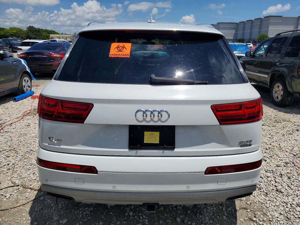 Photo 6 from auction – 2017 AUDI Q7 with VIN WA1LAAF79HD003482