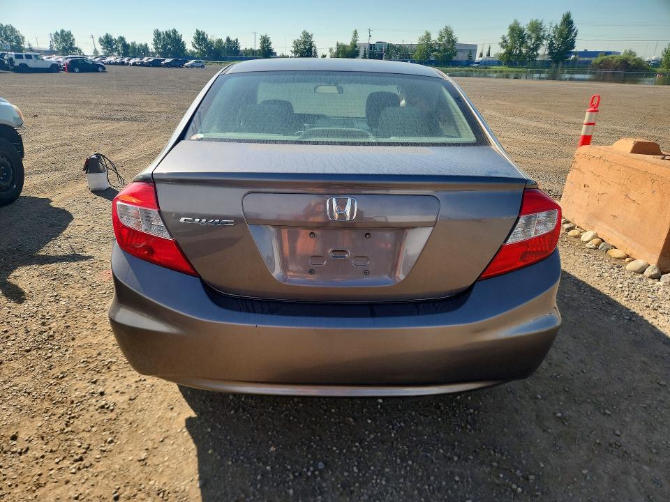 Photo 6 from auction – 2012 HONDA CIVIC with VIN 2HGFB2F58CH027208